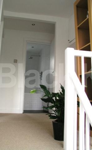 			LET , 2 Bedroom, 1 bath, 1 reception Apartment			 Clapham Manor Street, Clapham